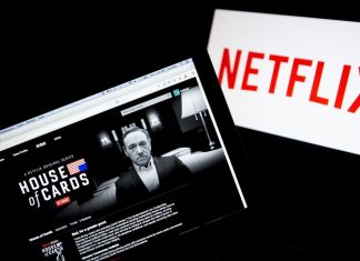 Netflix confirms throttling video quality for AT&T, Verizon users