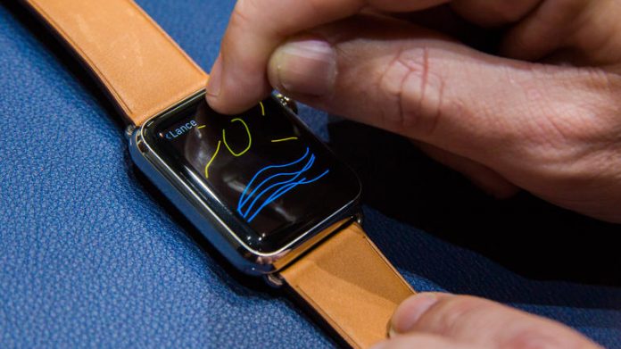 apple-event-sept9-2015-apple-watch-3116