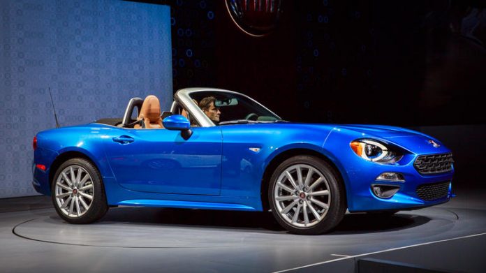 fiat-spider-8883-008