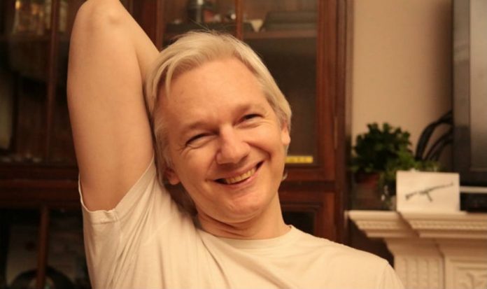 Wikileak's Julian Assange jokes about hacking Donald Trump Wikileak's Julian Assange jokes about hacking Donald Trump