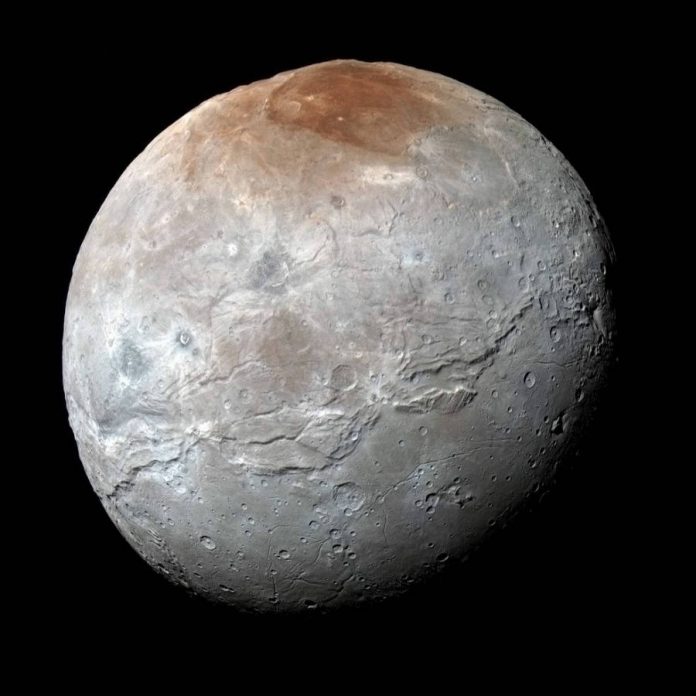 charon-red-spot-new-horizon Charon-red spot-new horizon