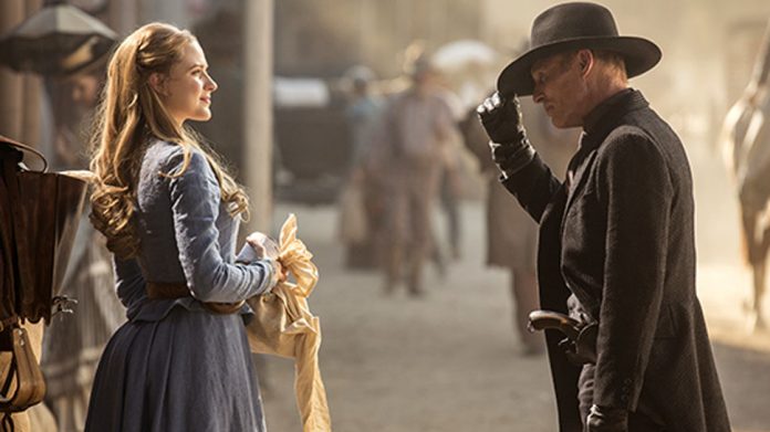 westworld-ed-harris-and-evan-rachel-wood