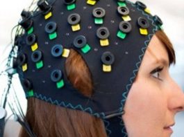 LIS patients say they want to live using a mind-reading hat