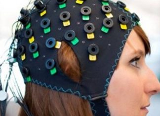 LIS patients say they want to live using a mind-reading hat