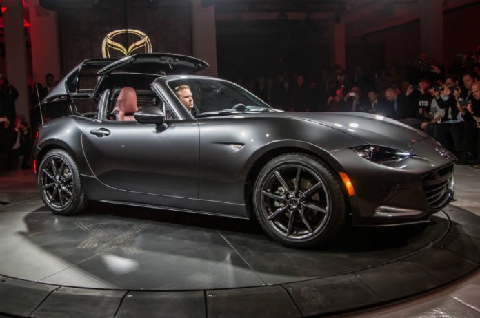 2017 Mazda MX-5 RF removable hardtop 2017 Mazda MX-5 RF removable hardtop