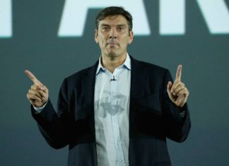 Oath will be “the most disruptive brand company in digital” OATH-AOL-Yahoo-Verizon