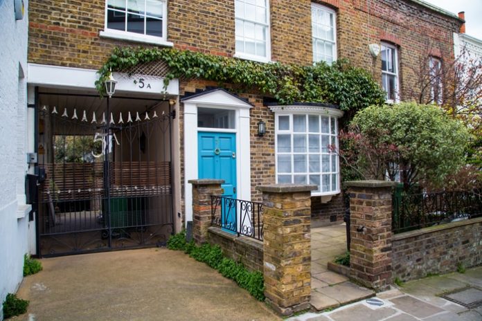 typical-london-home Typical London Home