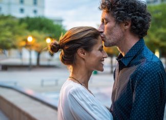 If You Want a Better Intimate Life, Start with Self-Expansion Romantic Husband & Wife