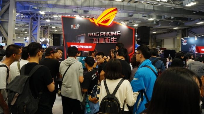 asus-rog-phone-2-booth Asus Rog Phone 2 Booth