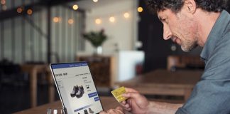 Senior Buying Online