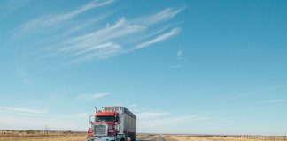 10 Things You Should Know When Purchasing A Semi Truck