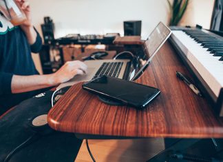 20 Career Advancement Goals That Can Be Achieved at Home 20 Career Advancement Goals That Can Be Achieved at Home