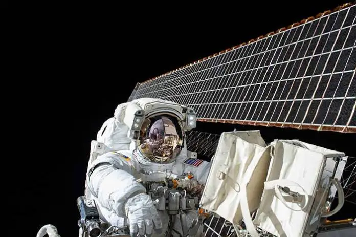 Astronaut Christina Koch Reveals Her Perception of Earth after Spending 328 Days in Space Astronaut Christina Koch Reveals Her Perception of Earth after Spending 328 Days in Space