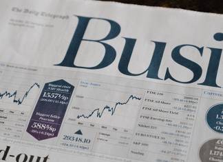 Tesla Shares Spiral 10% Lower After CEO Elon Musk Says Its Stock Price Is Too High