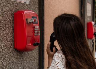 How to Find Out Who Is Calling Your Phone How to Find Out Who Is Calling Your Phone