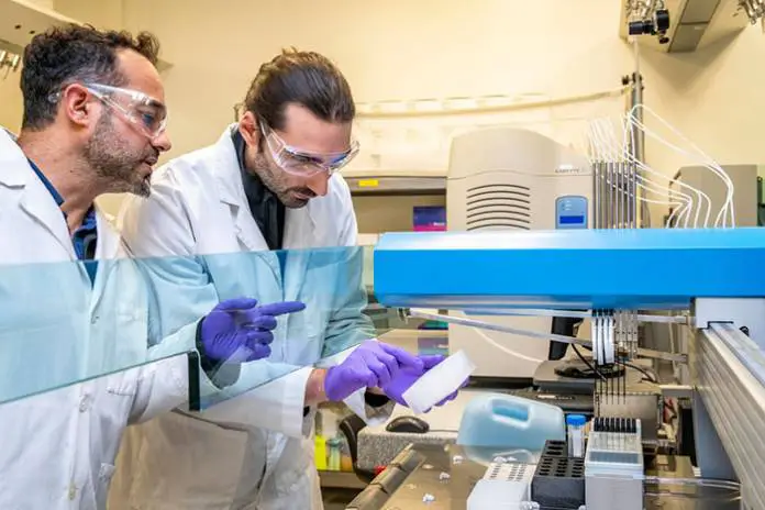 Scientists Find Ocean-Bottom Fish That Gets Ultra-Black as a Defensive Mechanism Scientists Find Ocean-Bottom Fish That Gets Ultra-Black as a Defensive Mechanism