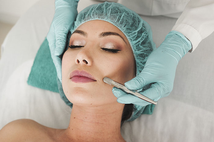 What You Should Know Before Your First Facial