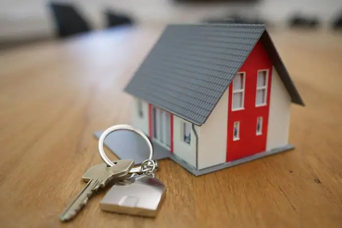 An Easy-to-Follow Guide to Real Estate Investment An Easy-to-Follow Guide to Real Estate Investment