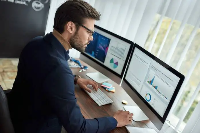 What Kind of Skills Do I Need to Have a Successful Career in Applied Statistics? What Kind of Skills Do I Need to Have a Successful Career in Applied Statistics?