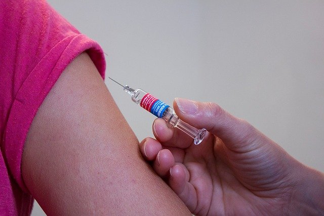Out of 66 Million Vaccinated Americans, 5,800 Still Got Infected With COVID-19 Out of 66 Million Vaccinated Americans, 5,800 Still Got Infected With COVID-19