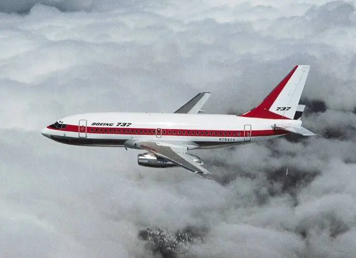 Authorities Rescue Pilots of Boeing 737 Plane Which Crash-landed in Hawaii Waters Authorities Rescue Pilots of Boeing 737 Plane Which Crash-landed in Hawaii Waters