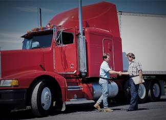 Fuel Shortage Hits UK; Govt to Issue Visas to Lure Foreign Truck Drivers to Work Fuel Shortage Hits UK; Govt to Issue Visas to Lure Foreign Truck Drivers to Work