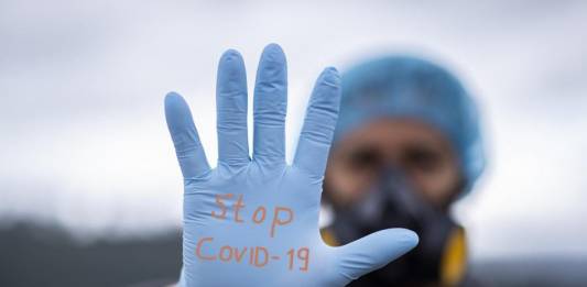 NYC Restaurant Hostess Gets Attacked For Asking For Vaccination Proofs from Diners NYC Restaurant Hostess Gets Attacked For Asking For Vaccination Proofs from Diners